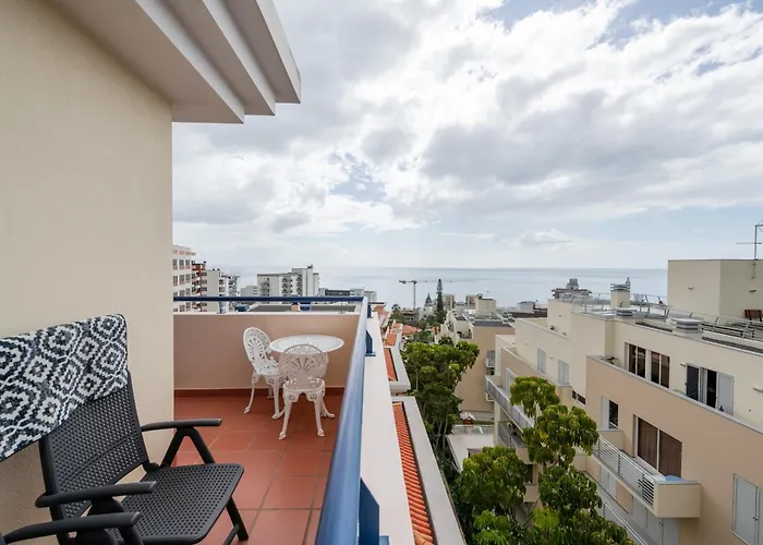 Madeira Sunny Penthouse *