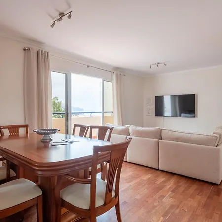 Madeira Sunny Penthouse * 푼샬